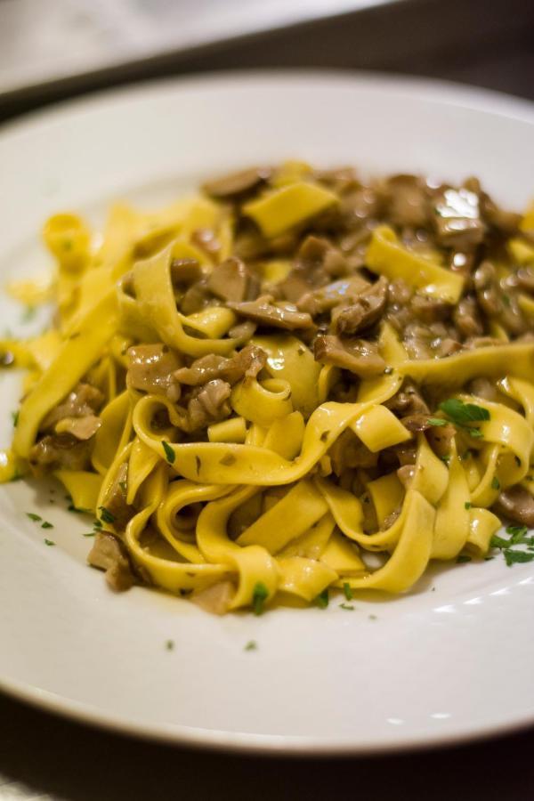 Albergo Ristorante Da Vestro مونتيسيانو المظهر الخارجي الصورة