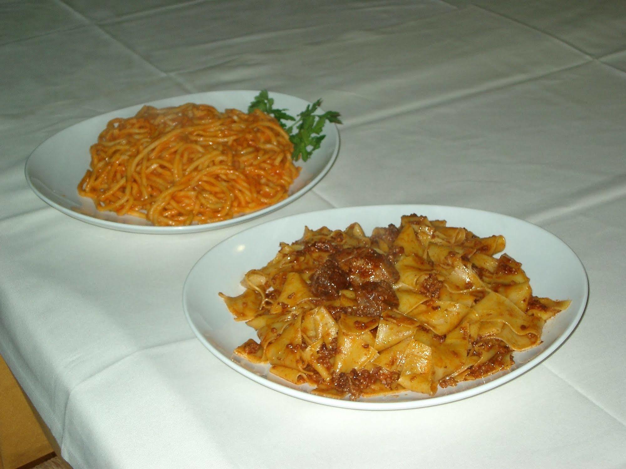 Albergo Ristorante Da Vestro مونتيسيانو المظهر الخارجي الصورة