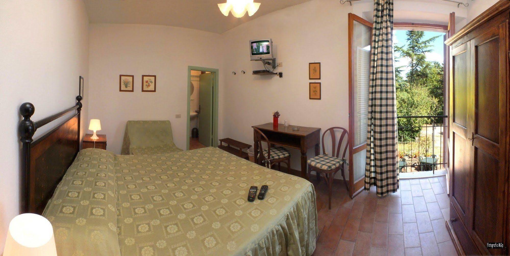 Albergo Ristorante Da Vestro مونتيسيانو المظهر الخارجي الصورة