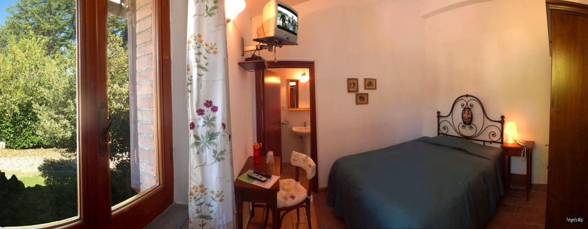 Albergo Ristorante Da Vestro مونتيسيانو المظهر الخارجي الصورة